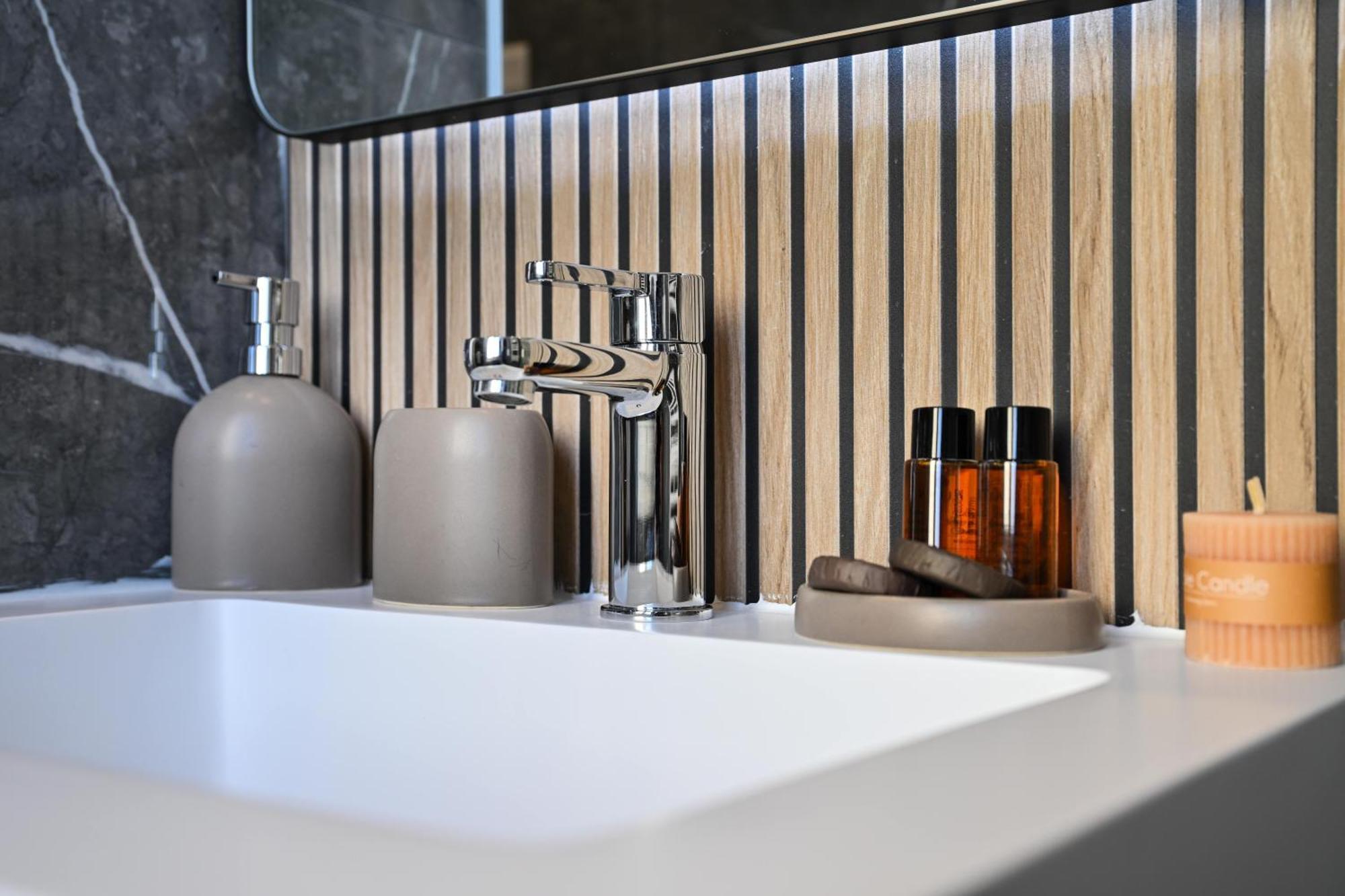 Appia Luxury *
