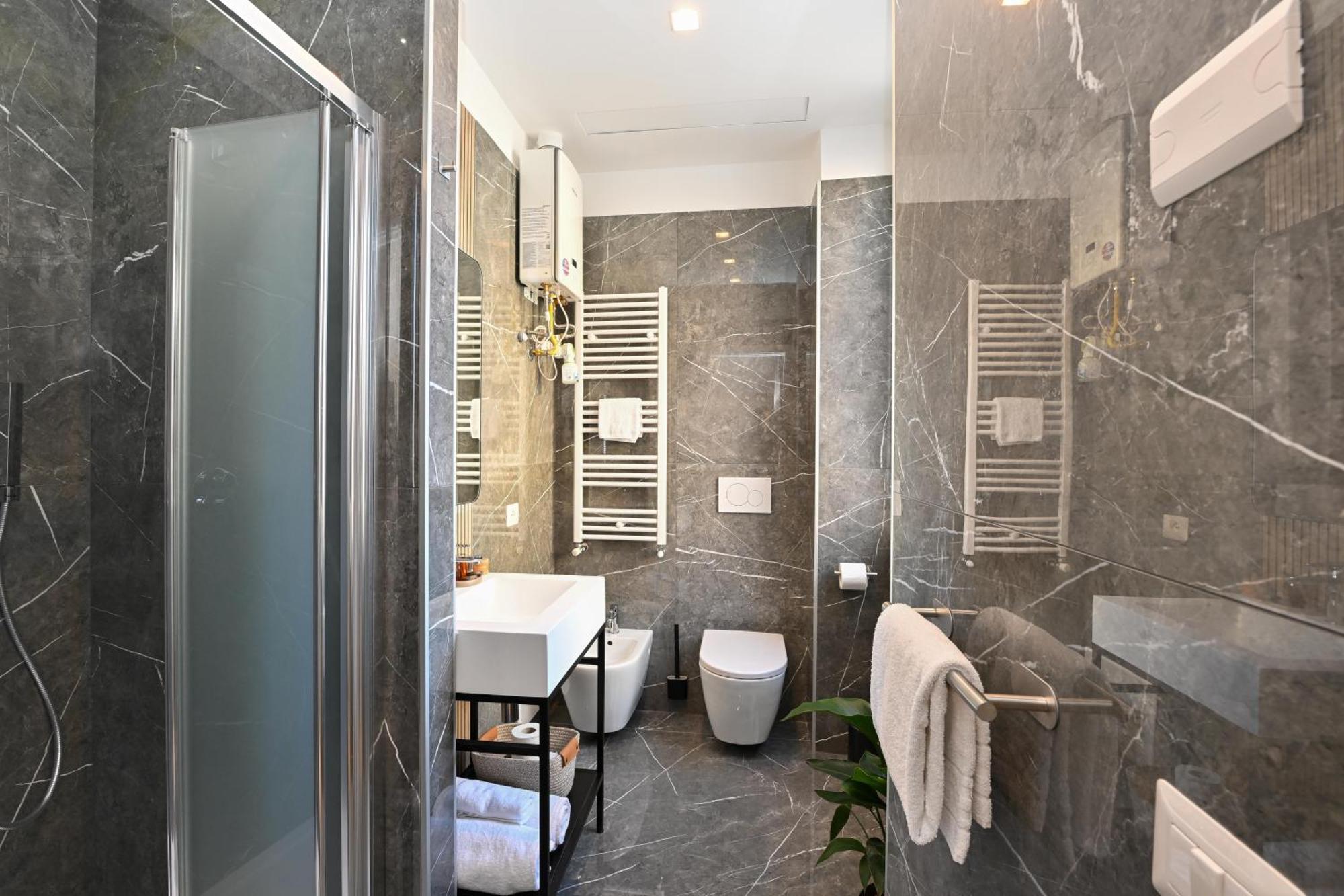 Appia Luxury